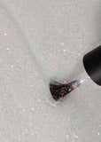 Macro shot of the Bold Effects brush with glitter
